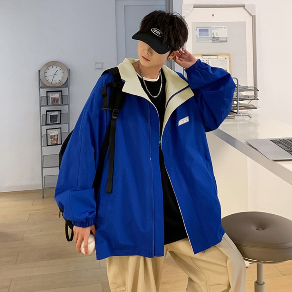 킹앤조이 달리스 리버시블 오버핏 하이넥 바람막이 자켓 79,800원