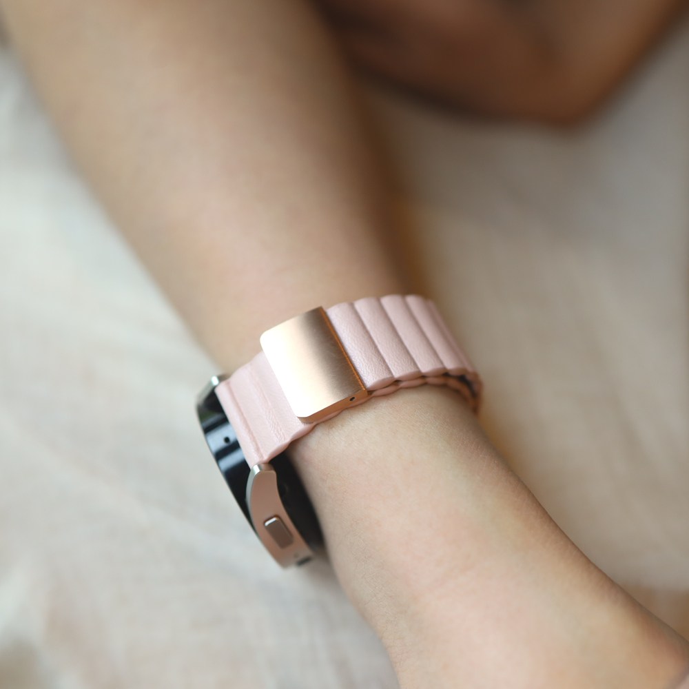 아이키스 갤럭시워치7 6 5 4 마그네틱 디버클 천연가죽 스트랩 21,900원