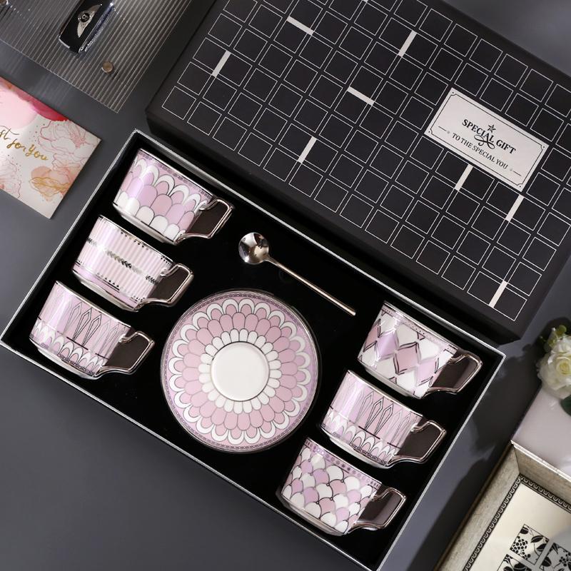 버티컬 골드 티컵 세트 홈카페 찻잔세트 Tea Cup Set, 1개, 라일락퍼플 216,300원