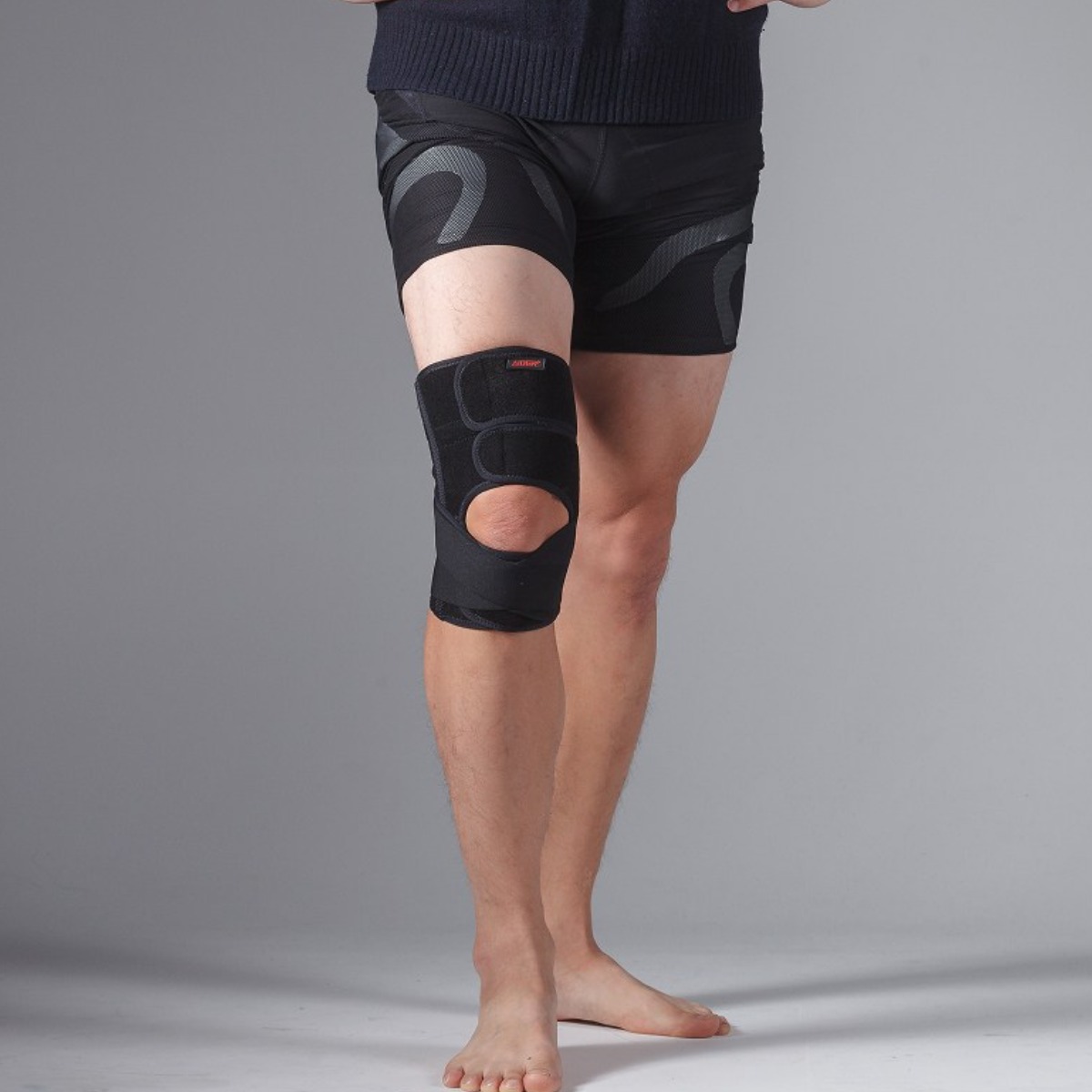 ADKNB04 에이더 무릎보호대 T4 전방십자인대 46,360원