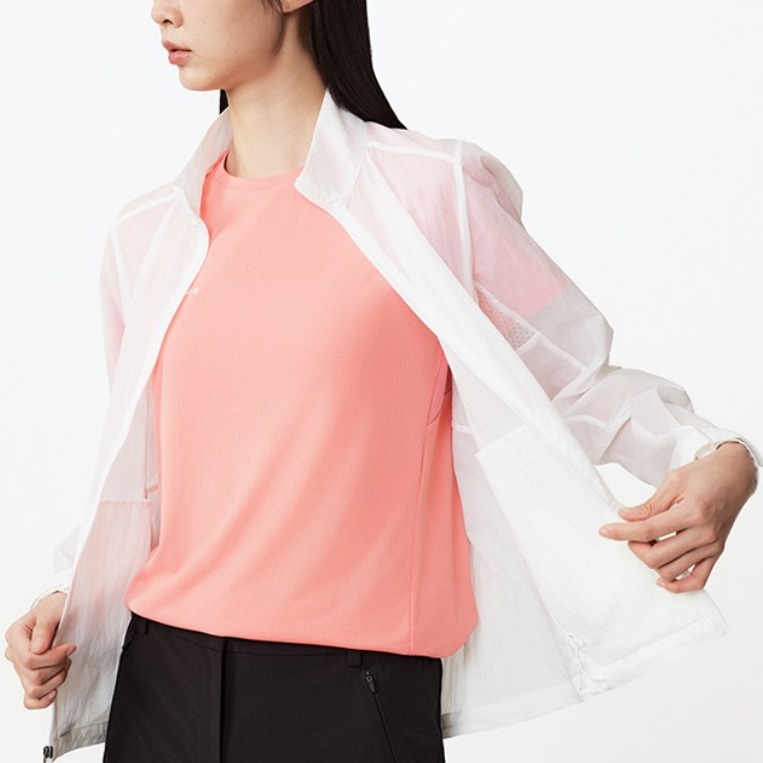 블랙야크 여성 에어 플라이 자켓 나일론 경량 등산 커플 바람막이 1BYJKMU503 79,000원