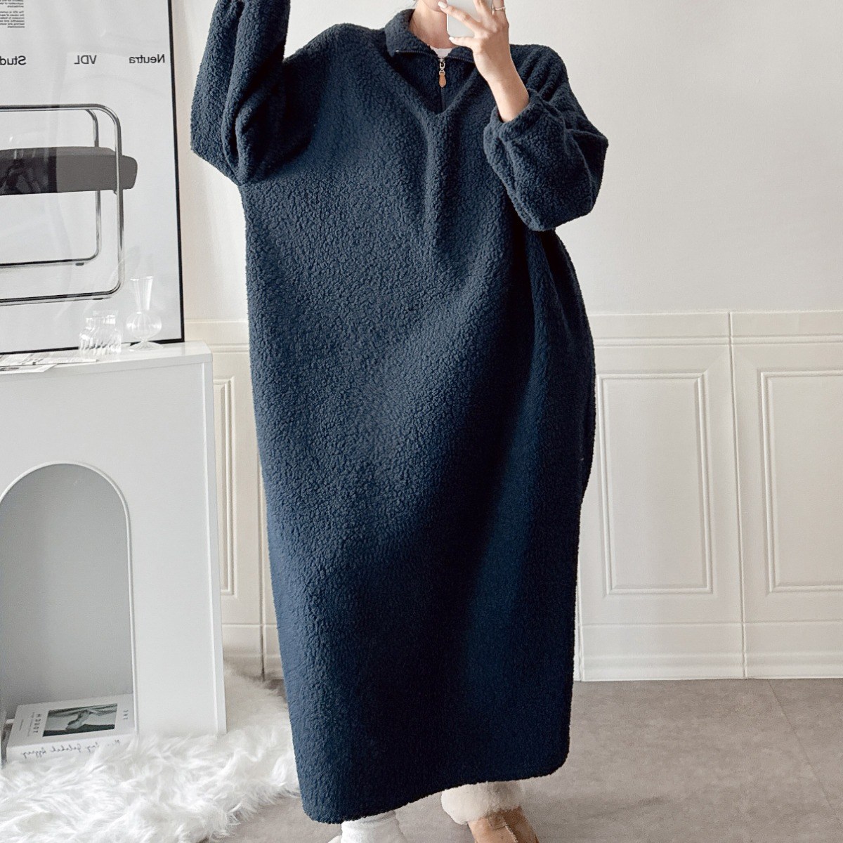 LIONHU [국내제작] 따뜻한 아노락 양털 후리스 롱원피스 루즈핏 맥시 드레스 등원룩 마실룩 29,300원