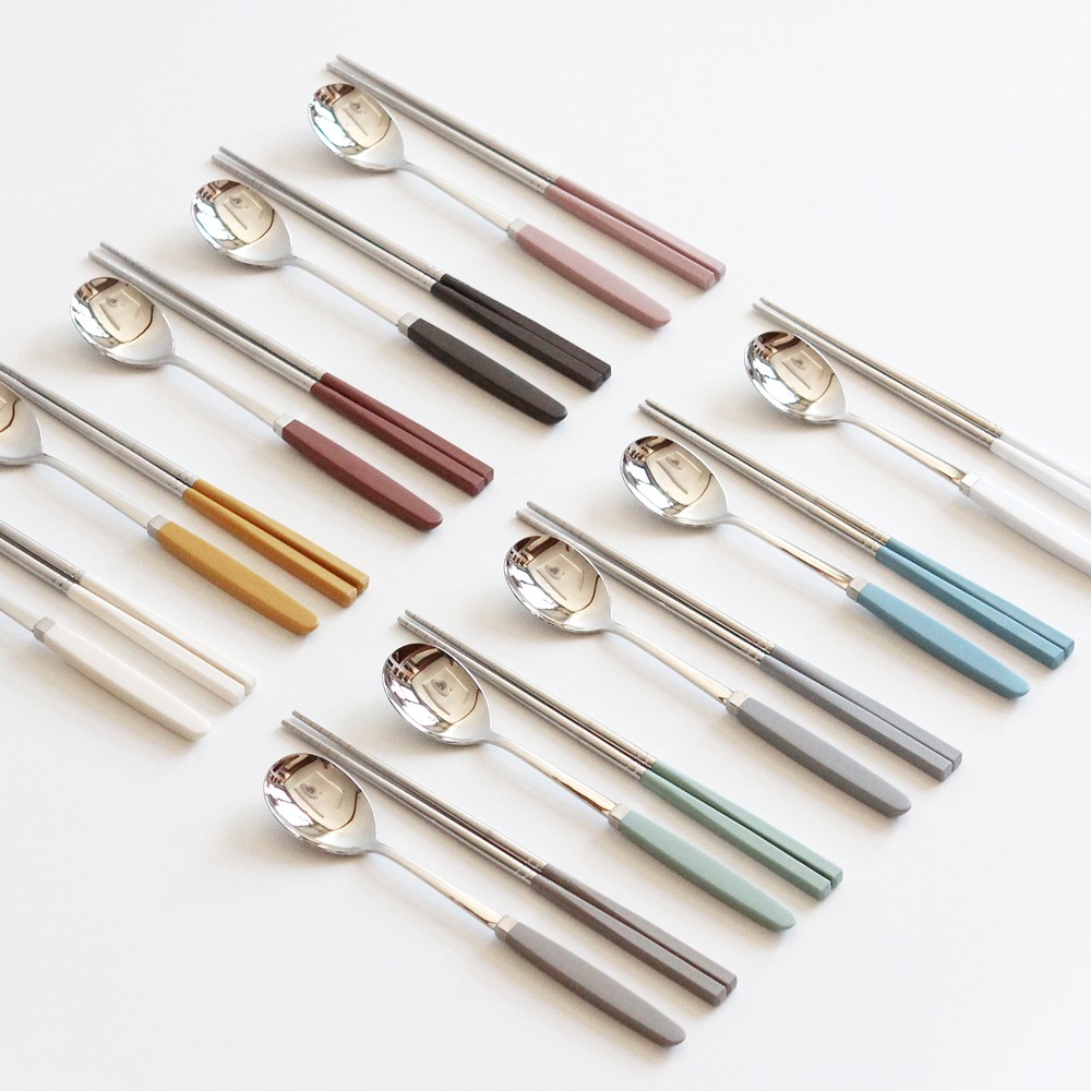 [2+2 4인세트] 카모메키친 10 COLORS 수저세트 25,200원