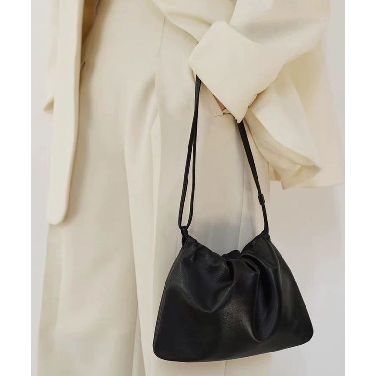 2color 가죽 토트백 경량 크로스백 복조리백 데일리백 아이패드 미니 수납가능 14,000원