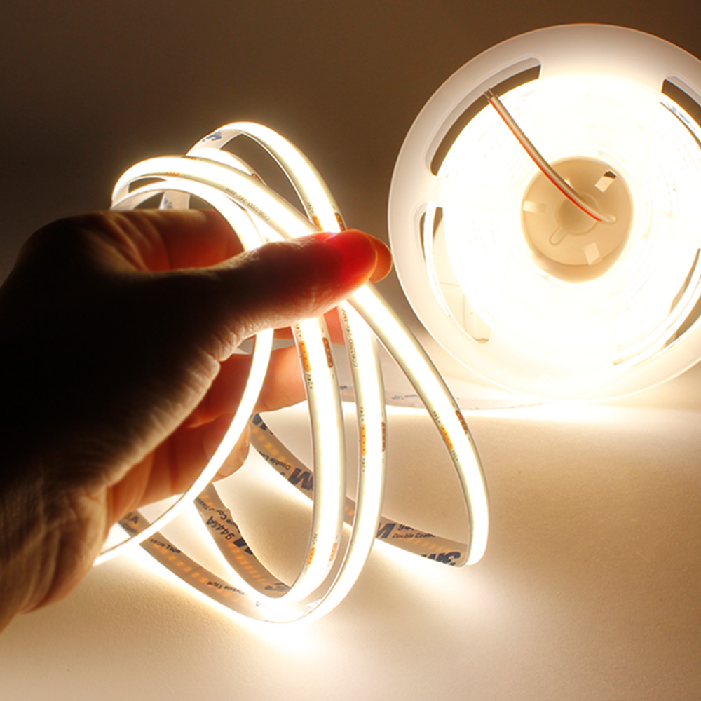 오닉스 LED바 플렉시블 12V COB 5M 줄조명 면발광LED (전원선, 일자 연결 커넥터 포함) 32,740원