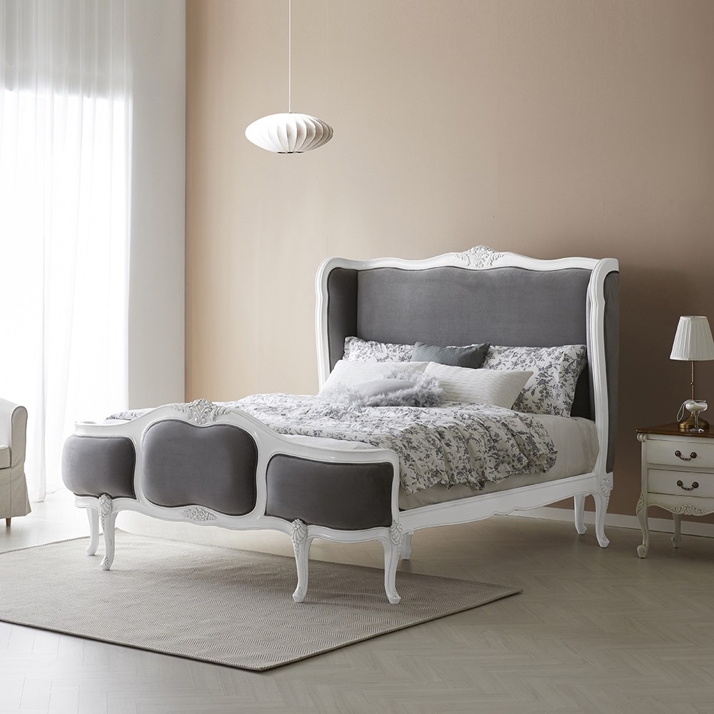 피어젠가구 클레어 프렌치 엔틱 침대 프레임 퀸(Q) 화이트 벨벳, 단품 1,344,420원