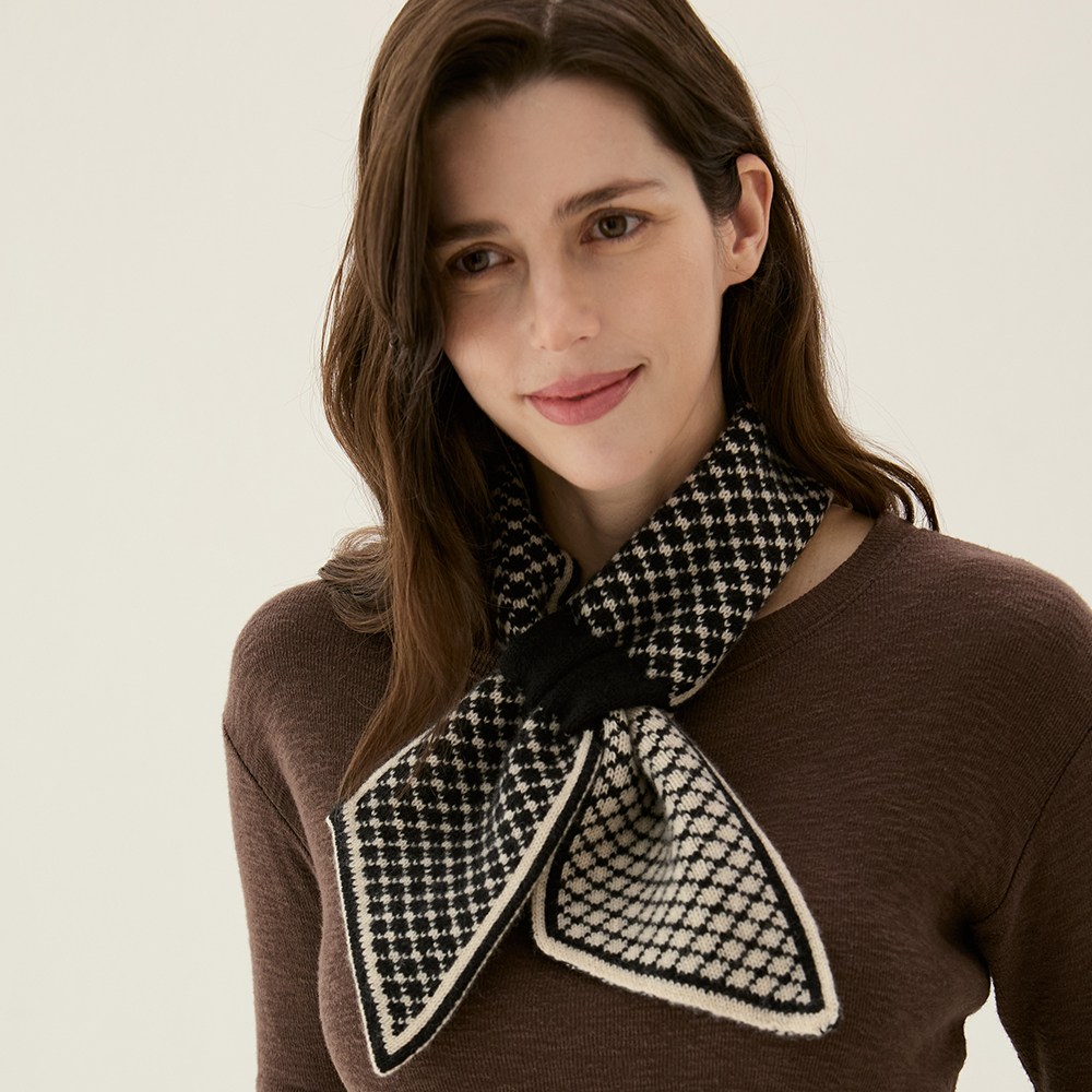 닥스 캐시미어 머플러 FKD033O 121,550원