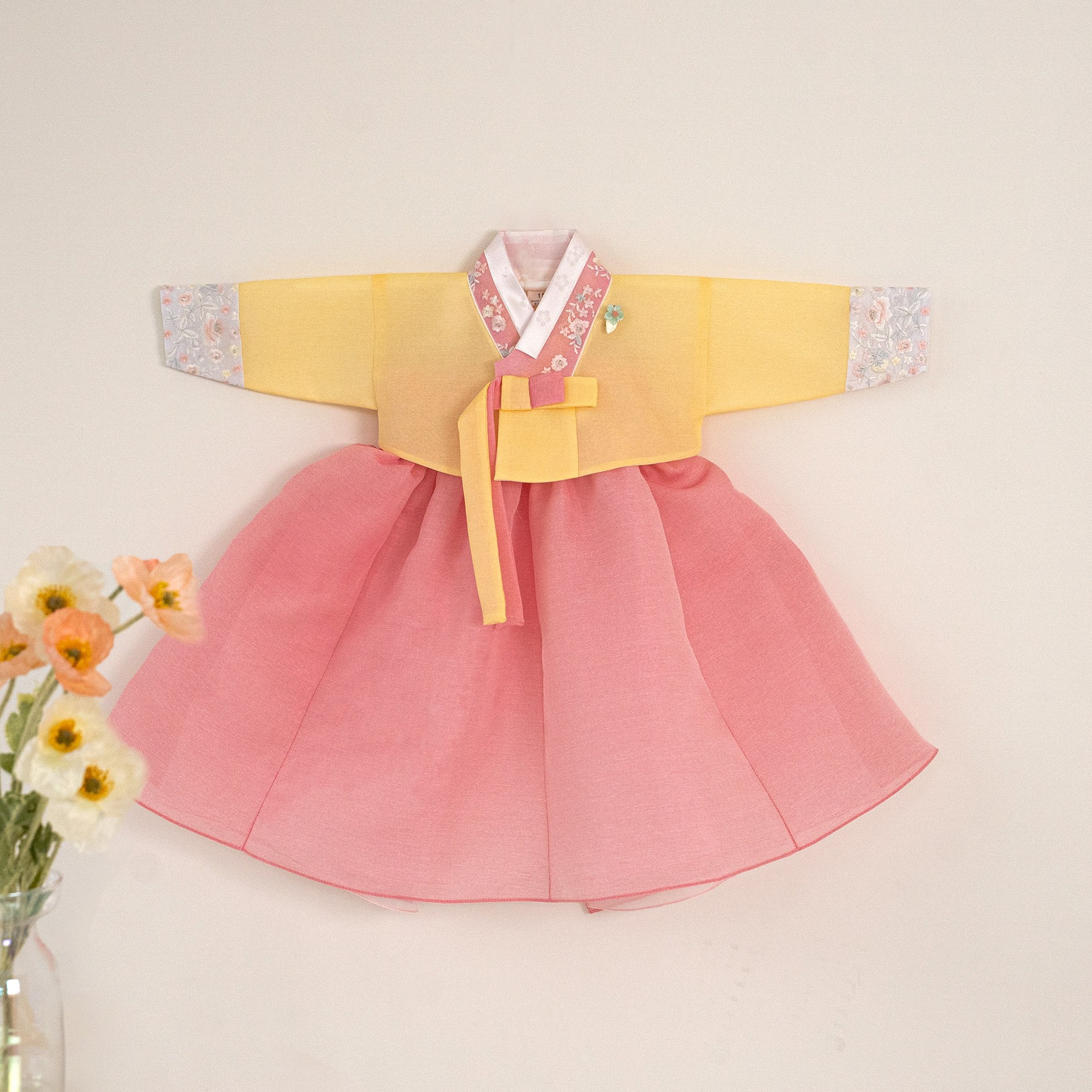 여아 한복 아동 백일 한복 국산 전통 고급 유아  노랑 남매 공주 왕비 자매 어린이 설빔 돌한복 추석빔 여아한복 85,900원