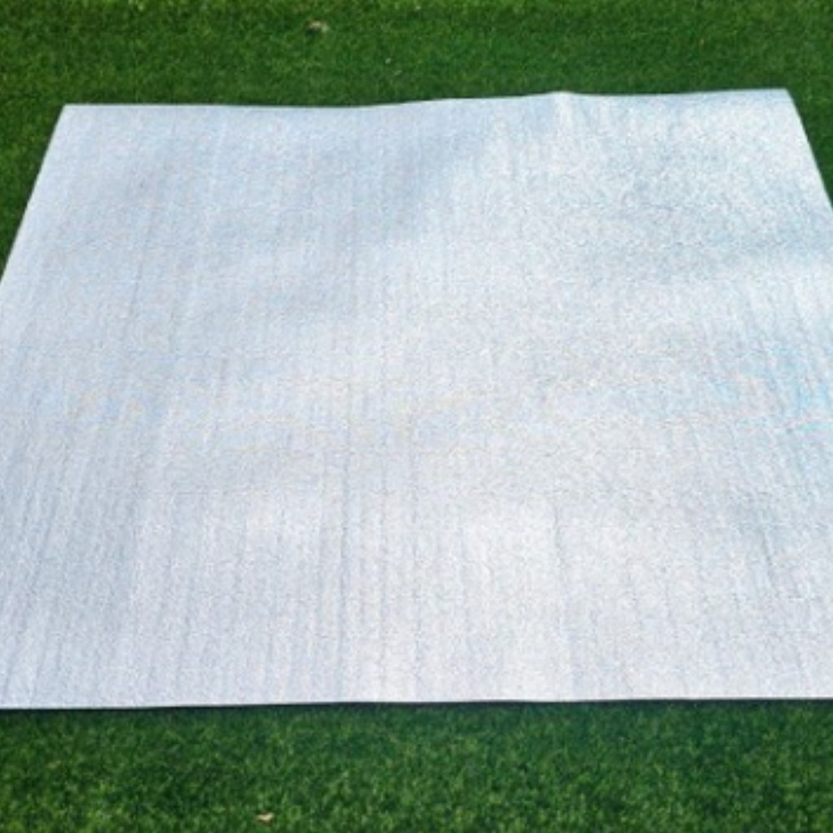 무봉제 실속 은박 돗자리 소풍 피크닉매트 판촉용 테두리없는 방수 돗자리, 은박색 4,800원