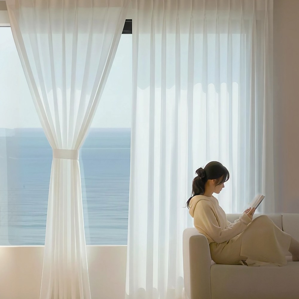 루비코코 형상기억 쉬폰 거실 안방 비침없는 나비주름 차르르 커튼 39,500원