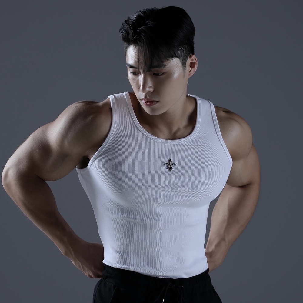 카미드 머슬핏 골지 망고나시 슬리브리스 45,000원