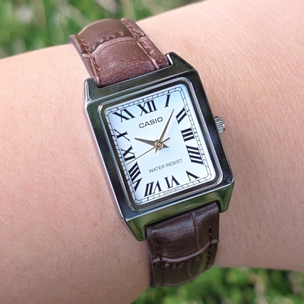 백화점AS 카시오 CASIO 클래식 쿼츠 아날로그 스퀘어 여성 손목시계 LTP-V007L-7B2DF 30,800원