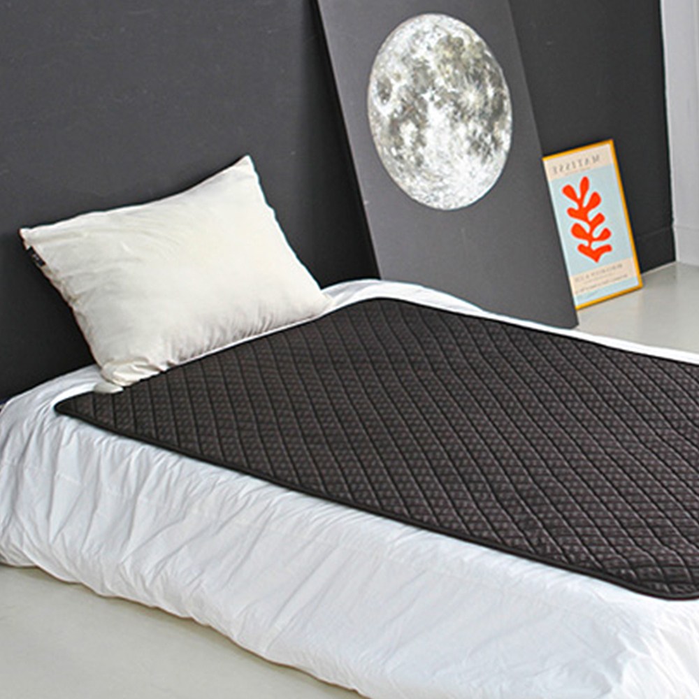 한일의료기 그래핀 사계절 전기매트 생활방수 전기요 절전형, 블랙 158,000원