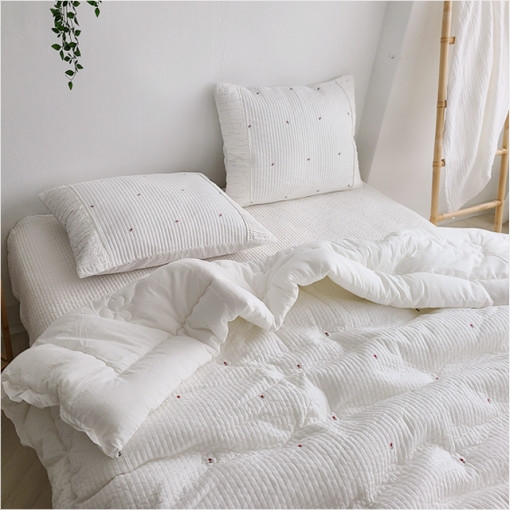 들꽃 60수 아사 면 고급 예단 차렵 이불 패드 베개 커버 세트 o 화이트 아이보리 꽃무늬 자수 패턴 피그먼트 고온 워싱 따뜻한 침구 102,500원