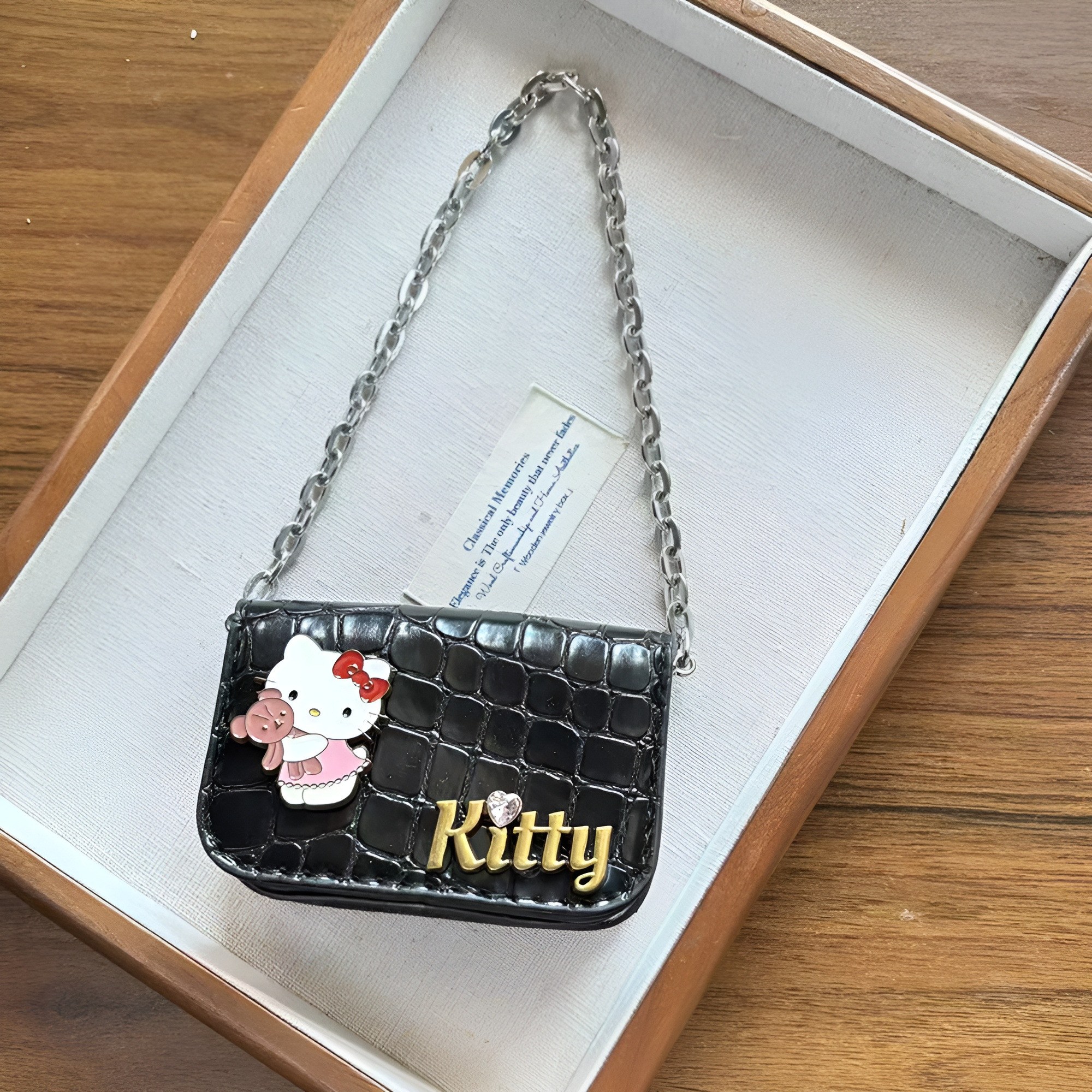 헬로키티 미니백 키링 에어팟 홀더 11,500원