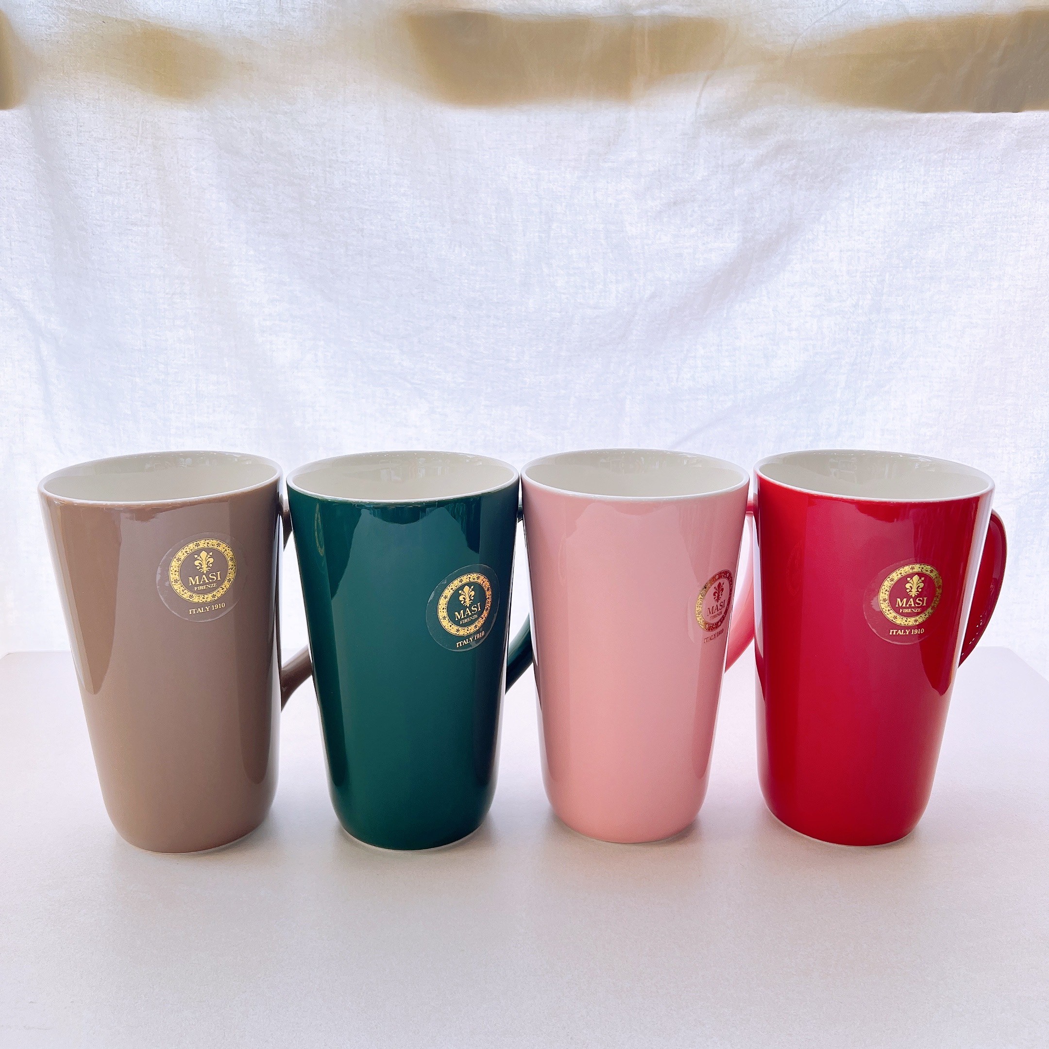 허니상점 국산 대용량 롱 예쁜 머그 컵 심플 고급 머그 잔600ml/4color, 레드, 1개 16,000원