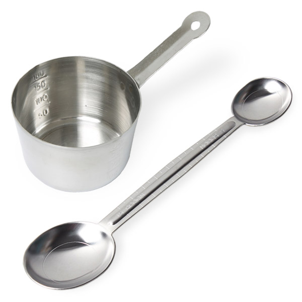칼백화점 국산 스텐 계량컵 200ml+눈금 양쪽 계량스푼 세트 6,500원