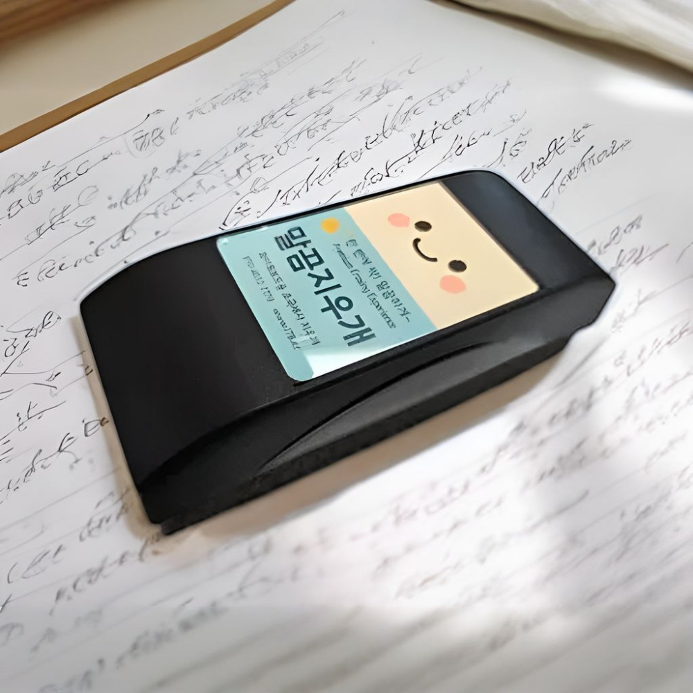 판면손상 없이 말끔하게 닦이는 초극세사 무광겸용 화이트보드지우개 말끔지우개 2개 7,200원