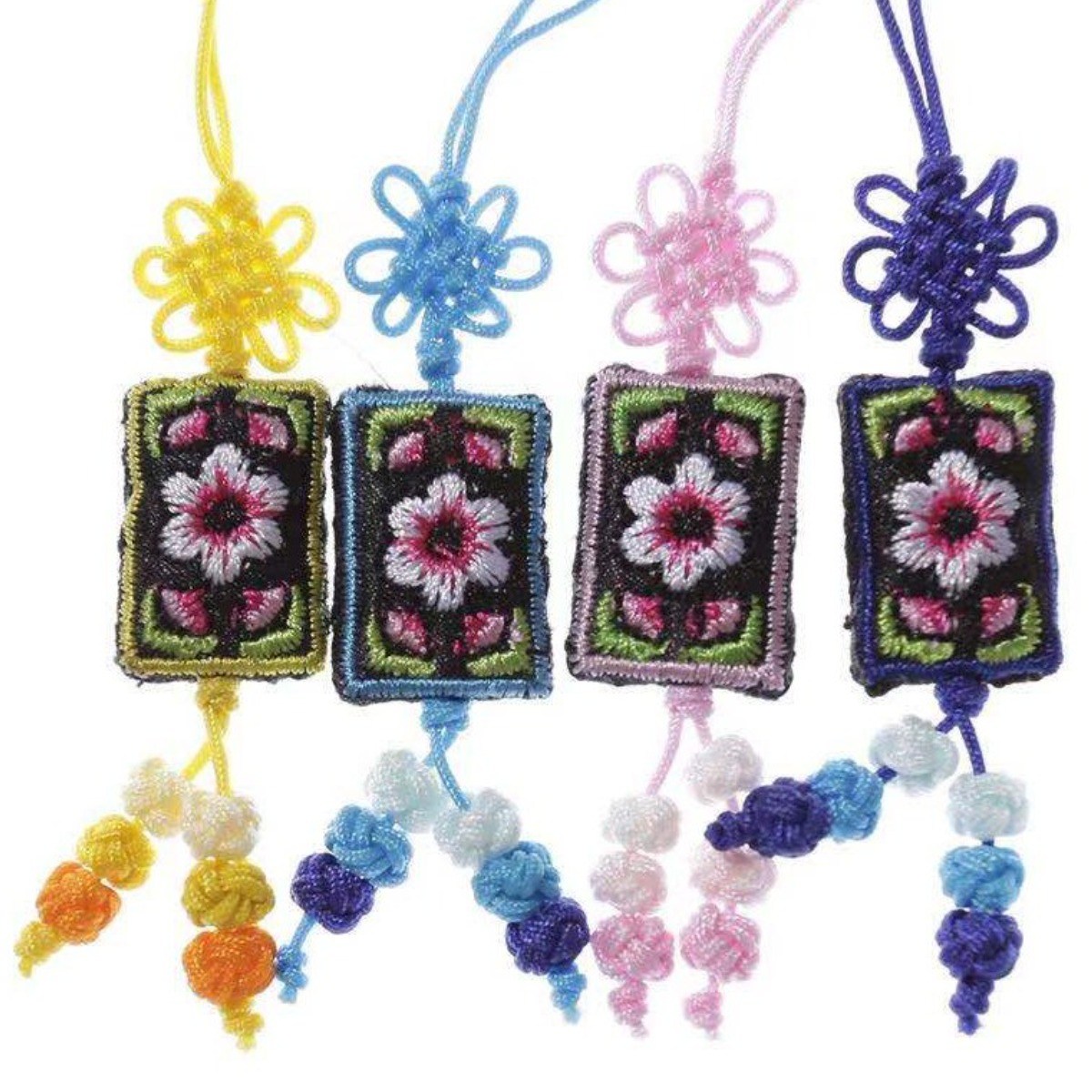 전통매듭 전통노리개 사각 꽃자수매듭 장신구줄 포장 노리개 만들기 재료 450원