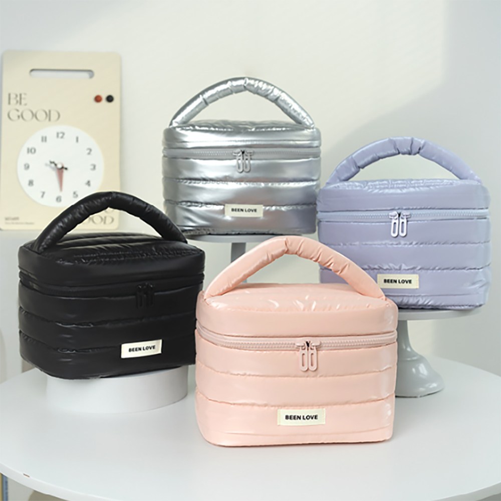 후암마켓 폭신 방수 여행 메이크업 화장품 패딩 손잡이 파우치 9,800원