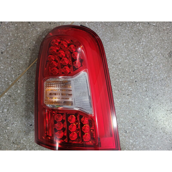 렉스턴W 후미등 렉스턴W 테일램프 렉스턴W 중고품 178,200원