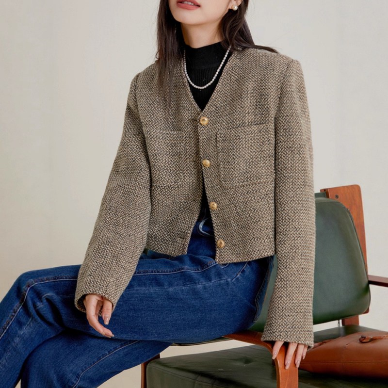 SAHINER 여성 봄 노카라 버튼 숏 트위드 자켓 BWT33 24,900원