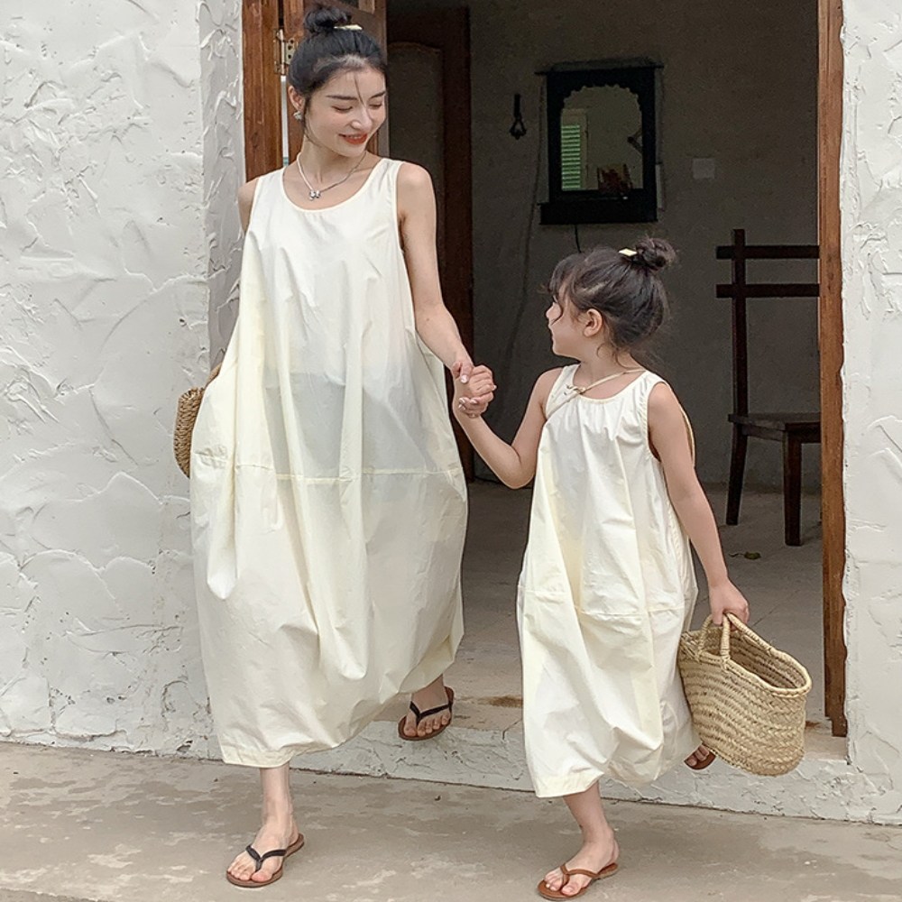 맘커플룩 엄마랑딸 아이보리 나시 원피스 여름 바캉스 모녀커플룩 아기 여아 자매 시밀러룩 32,000원