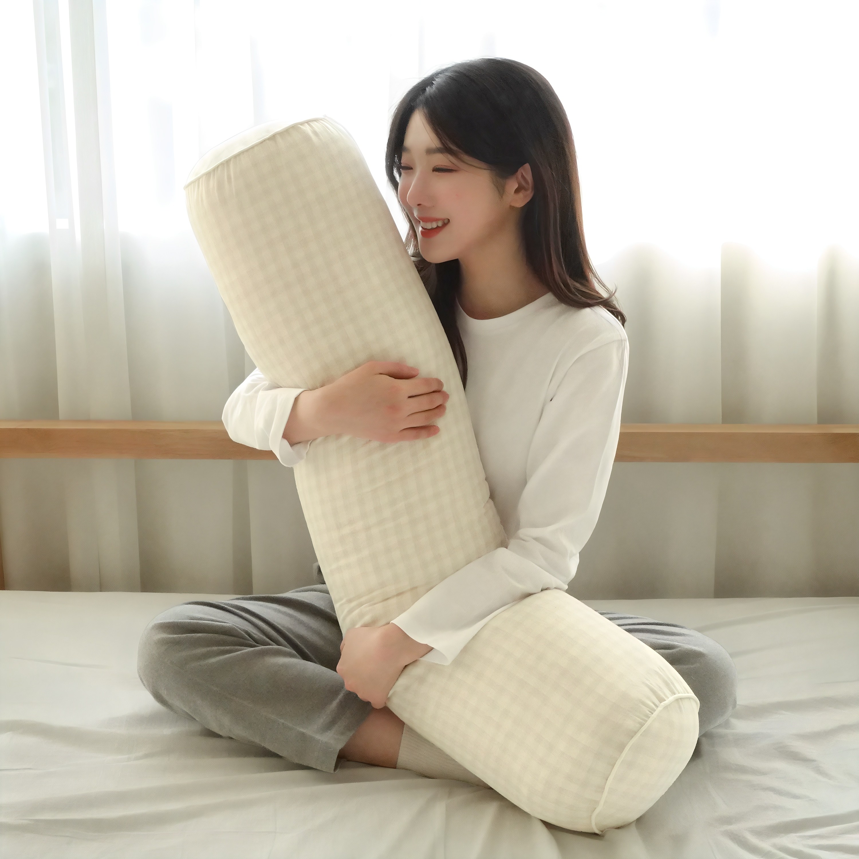 집앤콕 원형 바디필로우 대형 롱쿠션 여름 냉감 안고자는 긴베개 24,900원