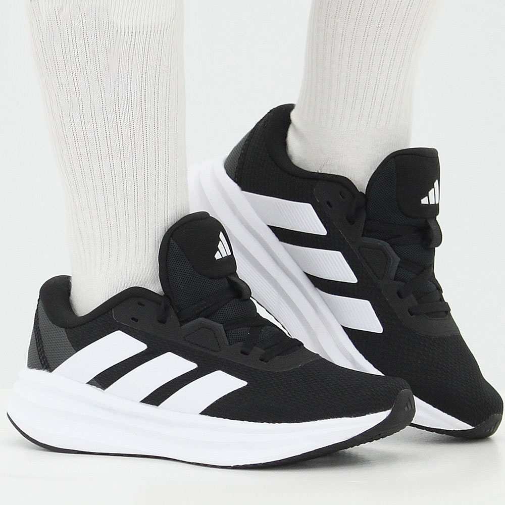 아디다스 여성 운동화 푹신한 착화감의 러닝화 경량 데일리 조깅 신발 푹신한 쿠셔닝화 헬스 스포츠화 조깅화 66,000원