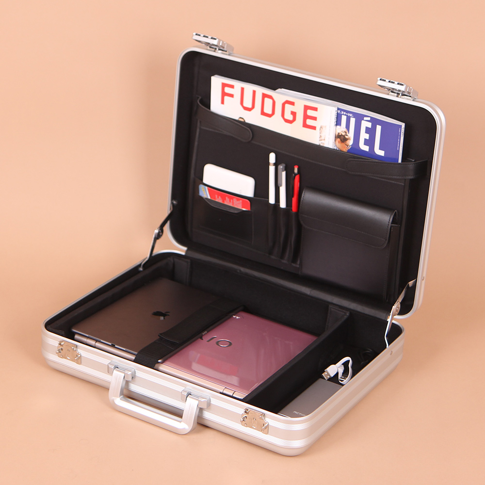 가방몰 GMT8053-115 실버 18인치 ALL알루미늄케이스 서류가방 노트북수납 알루미늄하드케이스 154,530원