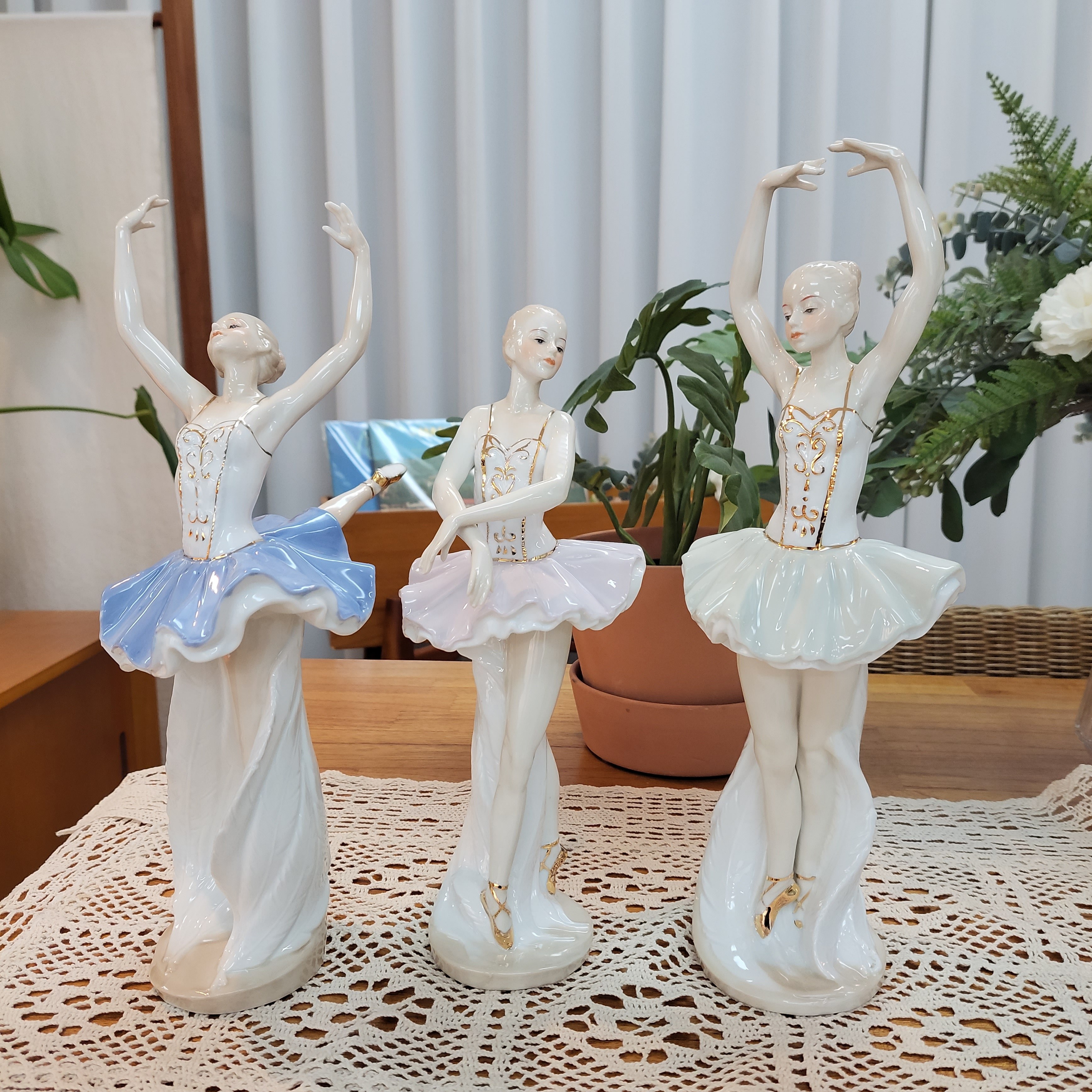 세라믹 발레소녀 도자기 장식인형 3종 생일 개업 이사 선물 39,840원