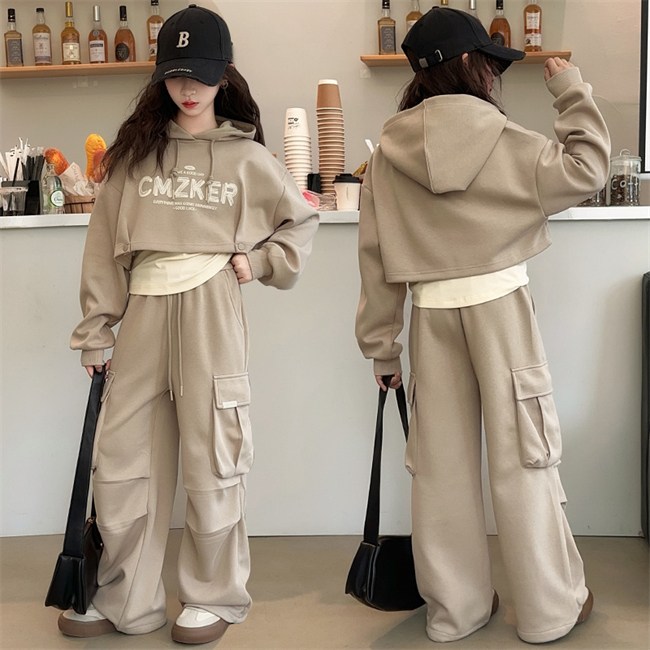 비비키드 여아 봄 가을 신상 초중생 상하복 세트 주니어 크롭 후드 긴팔티 상의+하의 민소매 쓰리피스 세트 초등생 주머니 긴바지 세트 (77179) 41,800원