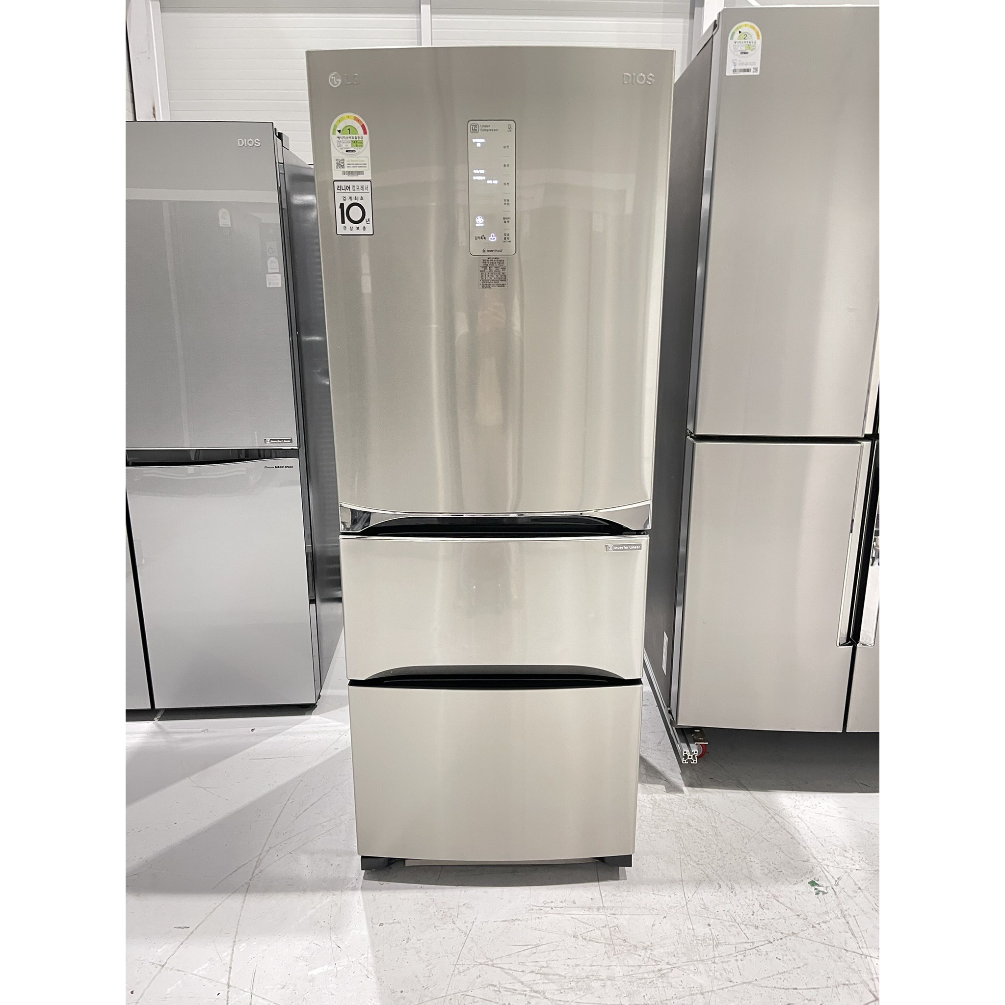 359 LG DIOS 327리터 중고김치냉장고 스탠드형 메탈 상태깨끗 효율1등급 620,000원