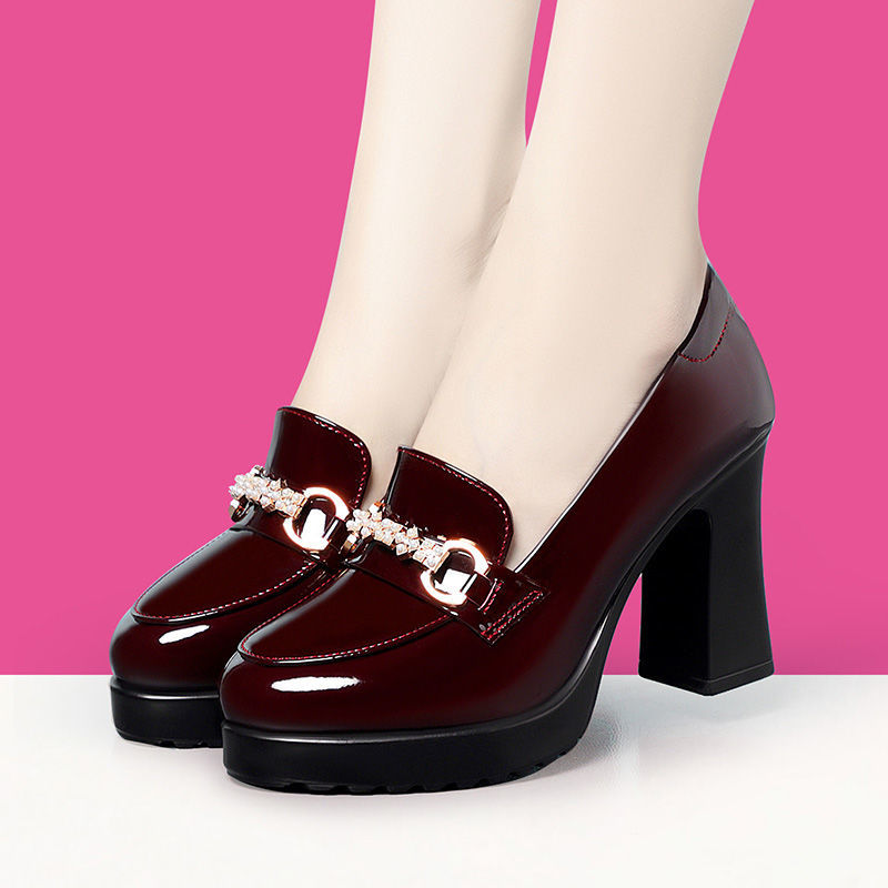 여성 소가죽 로퍼힐 통굽 단화 엄마 발편한 봄 가을 신발 6cm love 25,900원