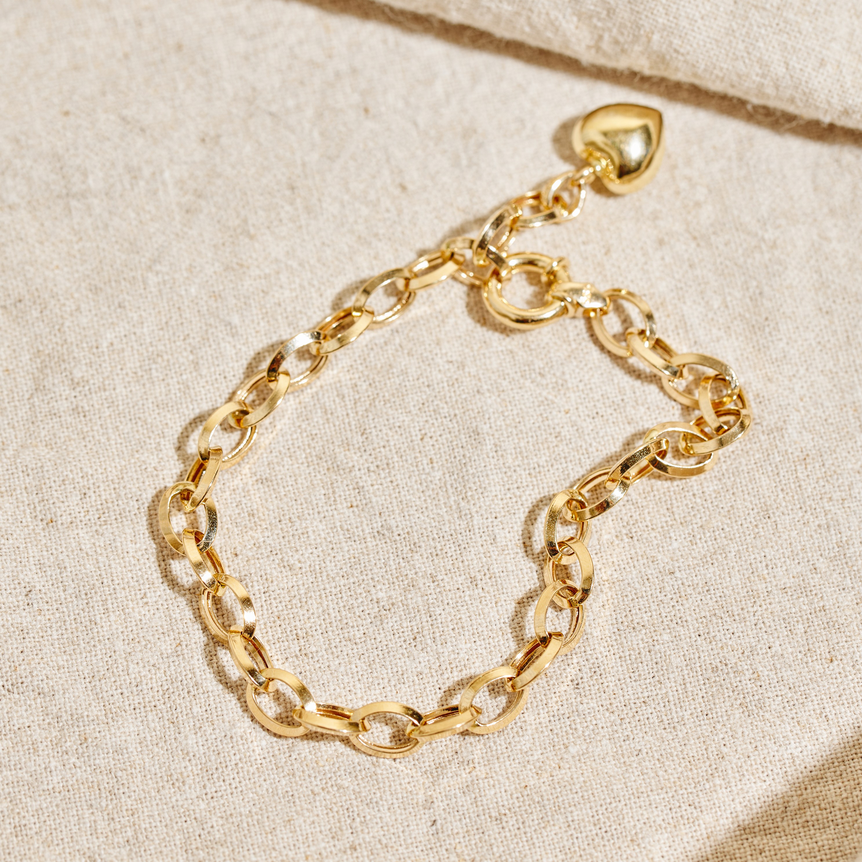 펠리체골드 14K,18K 클래식 링크 팔찌 (S) (+선물포장) 금 체인 데일리 기념일 볼드 우정팔찌 고급 레이어드 1,873,460원