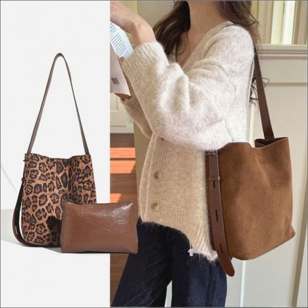 데일리 프렌치 버킷백 숄더백 가방 스웨이드 파우치포함 36,400원