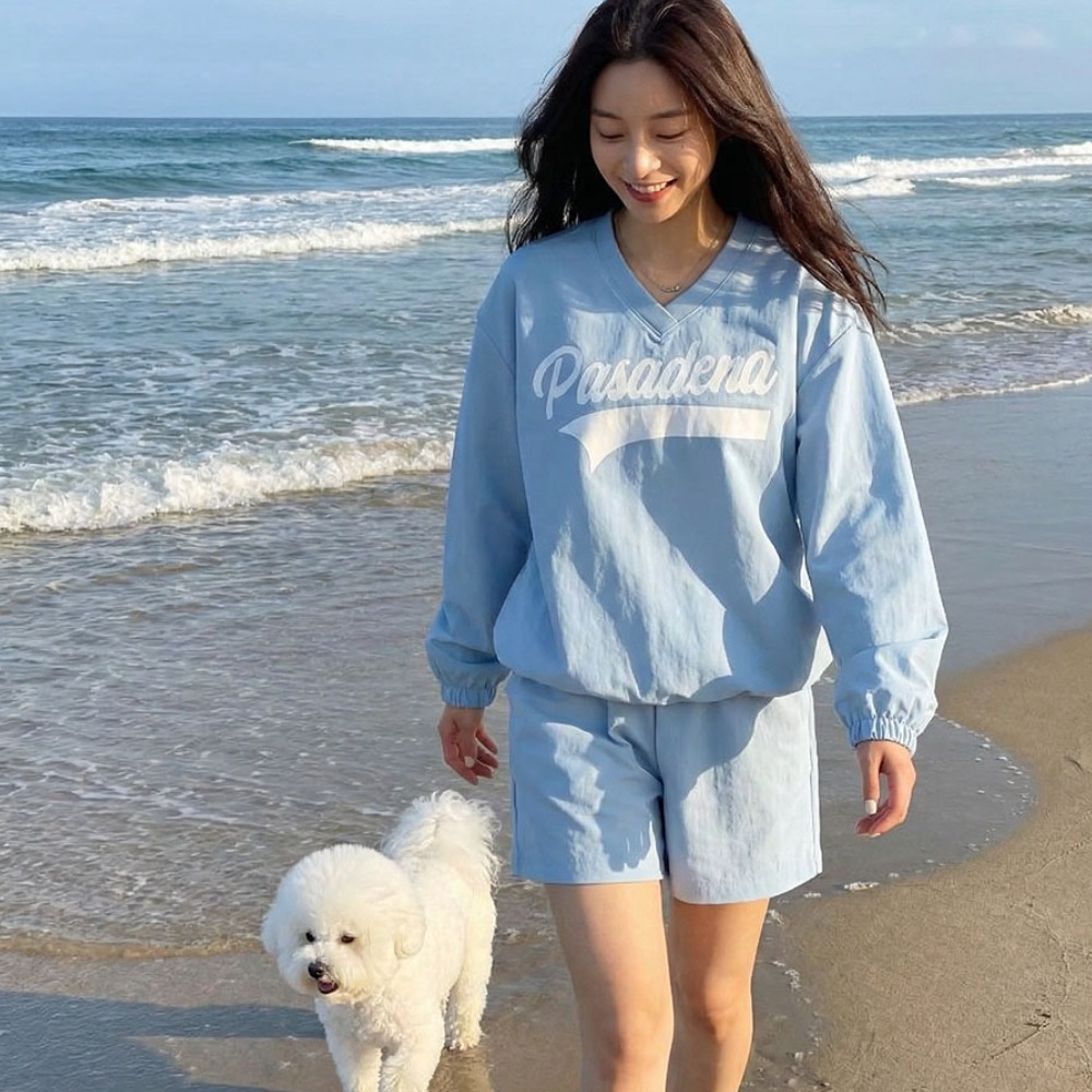 상상그이상 여성용 국내제작 위니상의 시원한 나일론소재 바스락거리는 얇은 여름 맨투맨 편안한 오버핏 레터링 티셔츠 데일리룩 39,970원