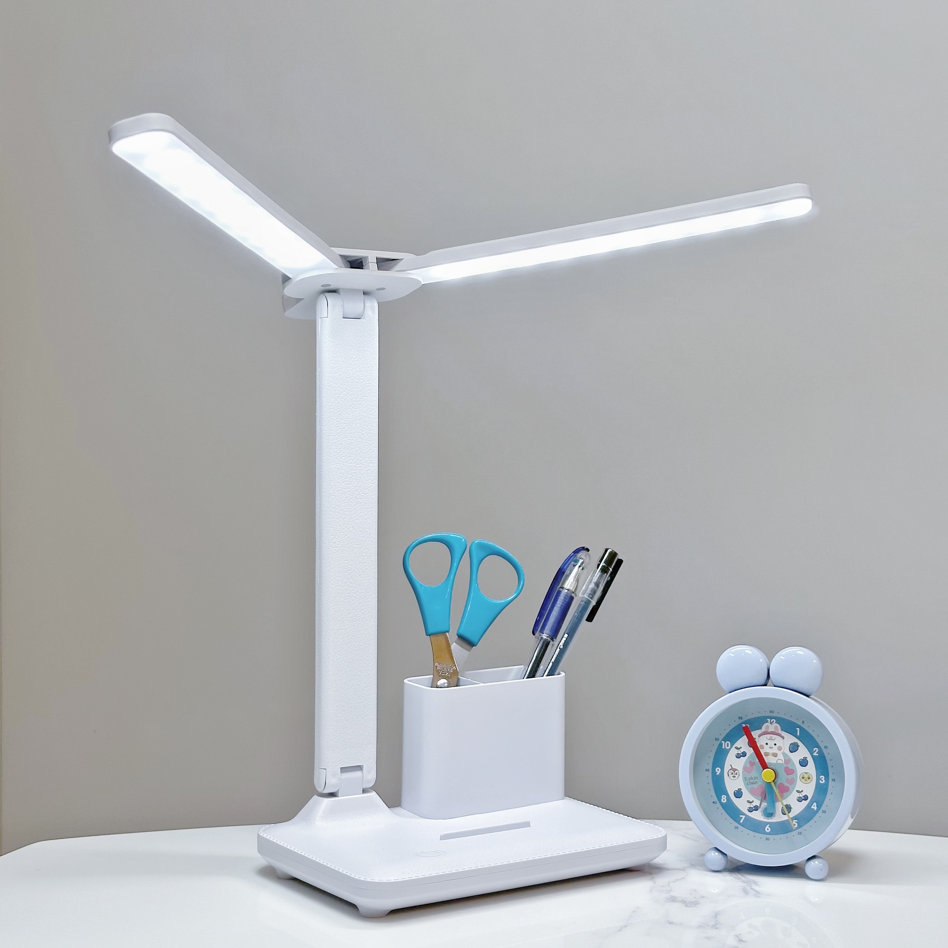LED 듀얼캡 학습용 스탠드 시력보호 조명 19,900원