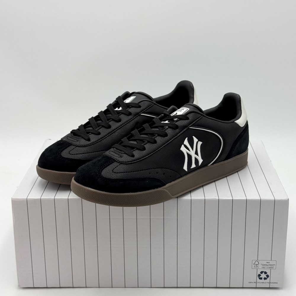 MLB 운동화 런닝화 클러비 뉴욕 양키스 블랙 3ASXCB16N-50BKS 159,000원