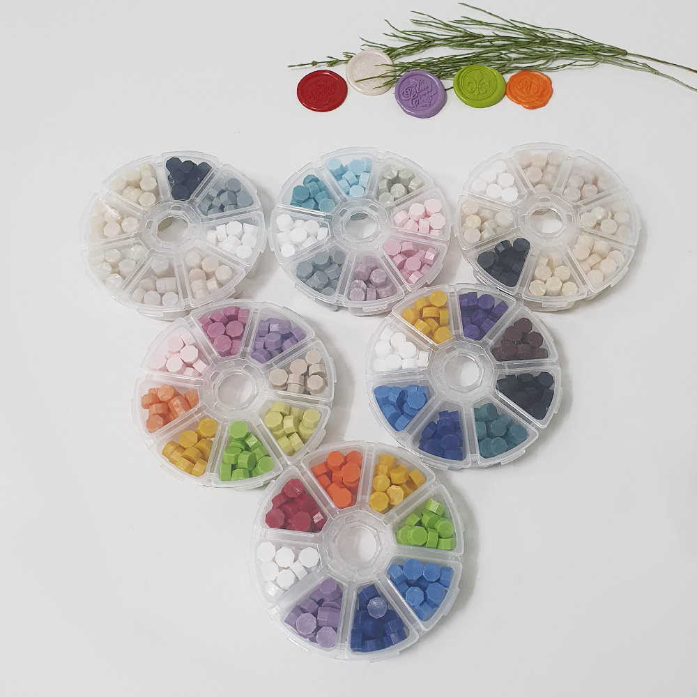 실링왁스 비즈혼합 케이스 비즈 알갱이 세트 8색 3,800원