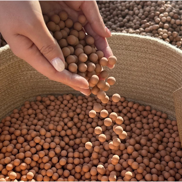 아트라이브 황토볼 10mm 1kg 9,800원