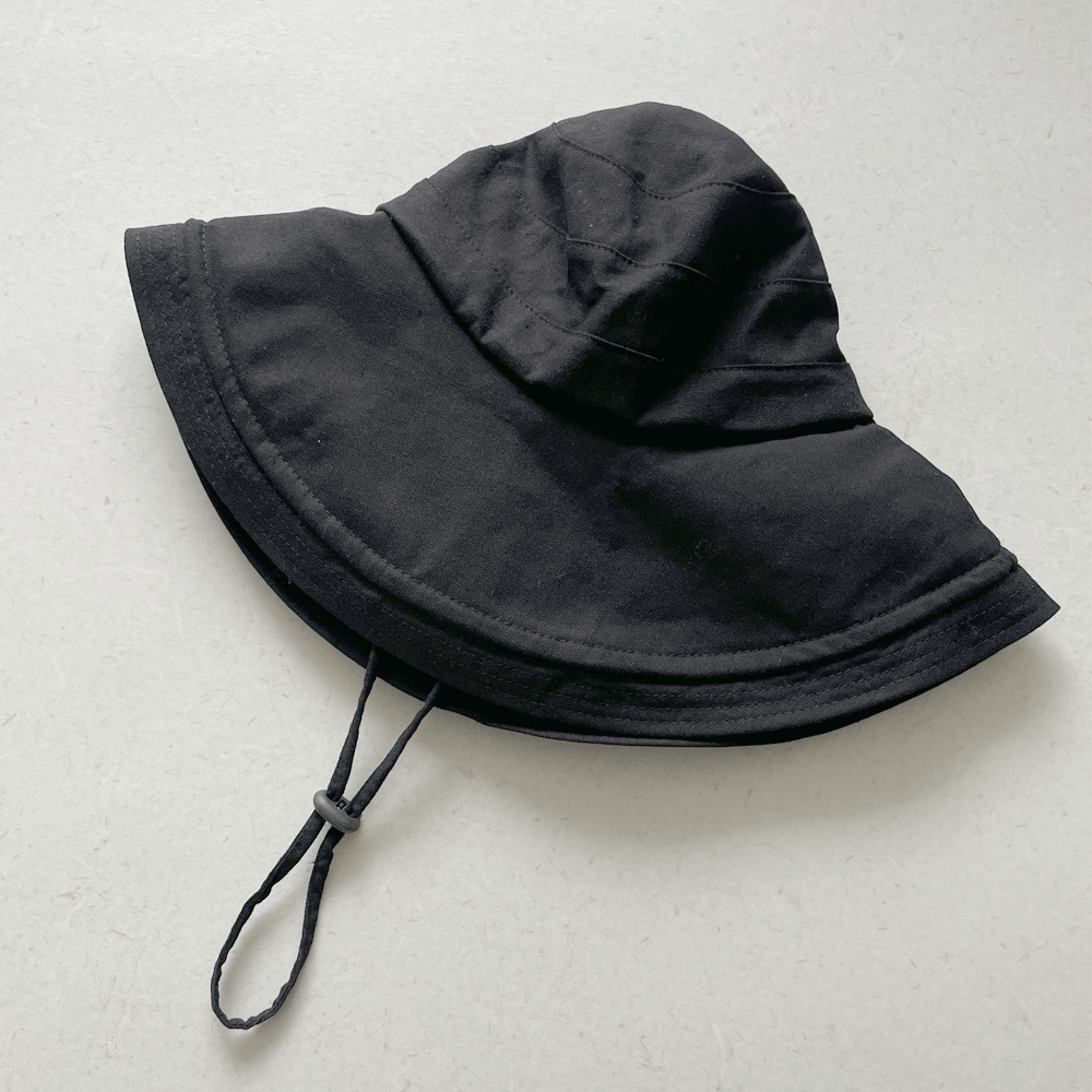 스타니 여성 린넨 코튼 와이드챙 턱끈 벙거지 버킷햇 모자 19,400원