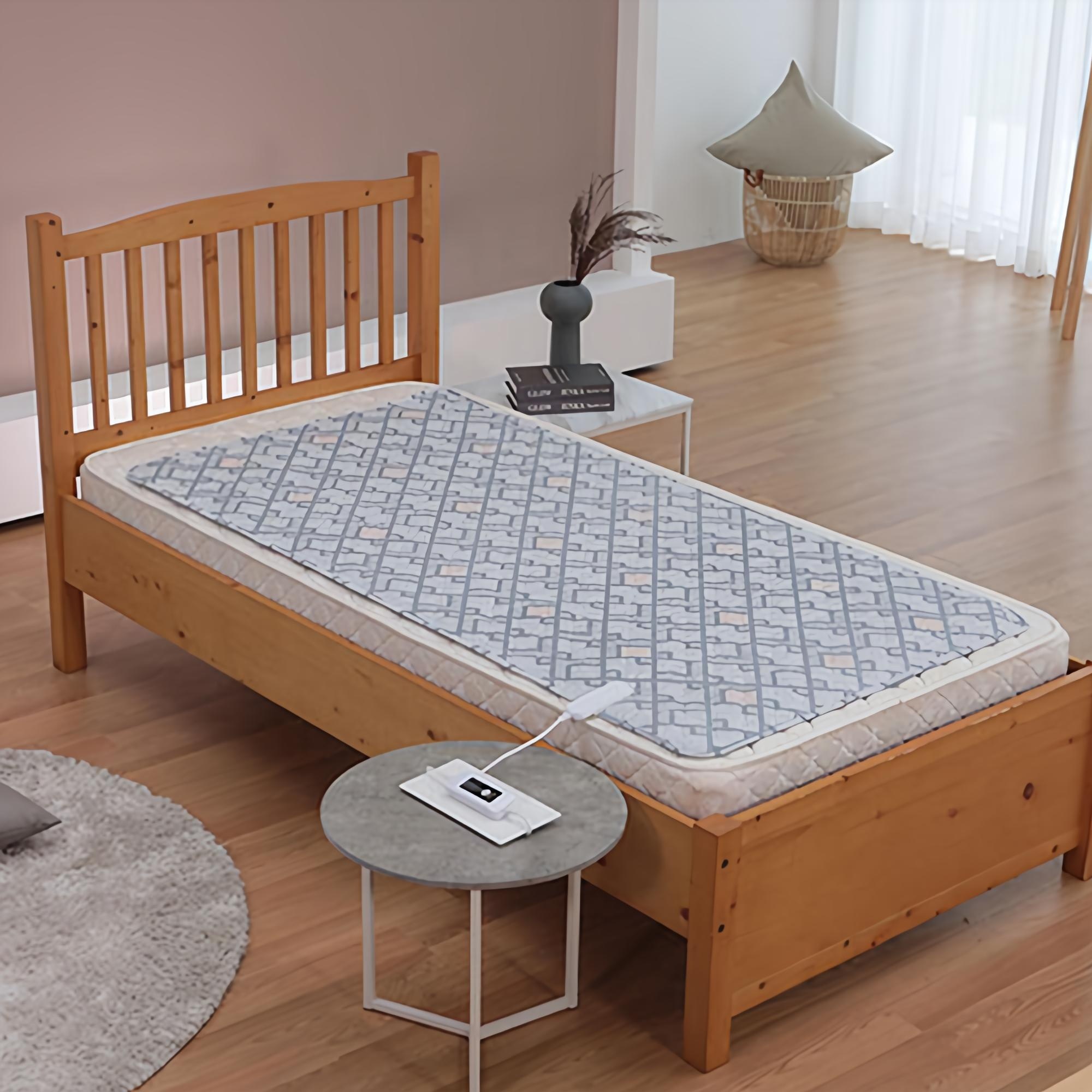 일월 워셔블 카본 온열 전기매트 체크 그레이 39,600원