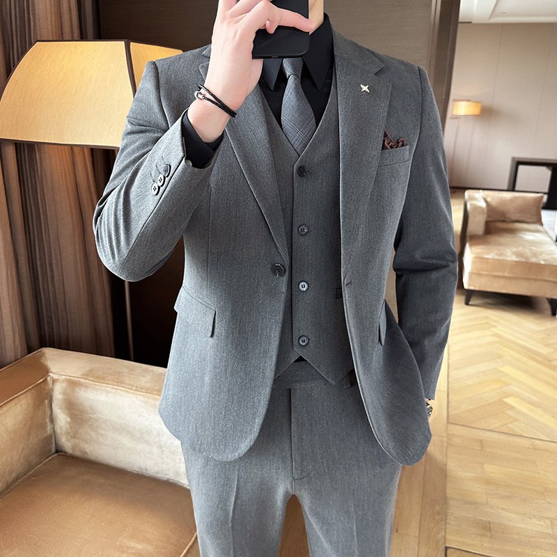 남성용 정장세트 하객룩 수트 사계절 기본 캐주얼 정장 3피스세트 코트 + 바지 +조끼 99,800원