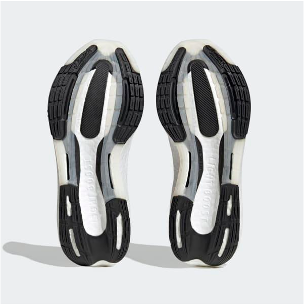 아디다스 울트라부스트 라이트 러닝화 남자운동화 (증정품 수납백+신발끈 ) 550,000원