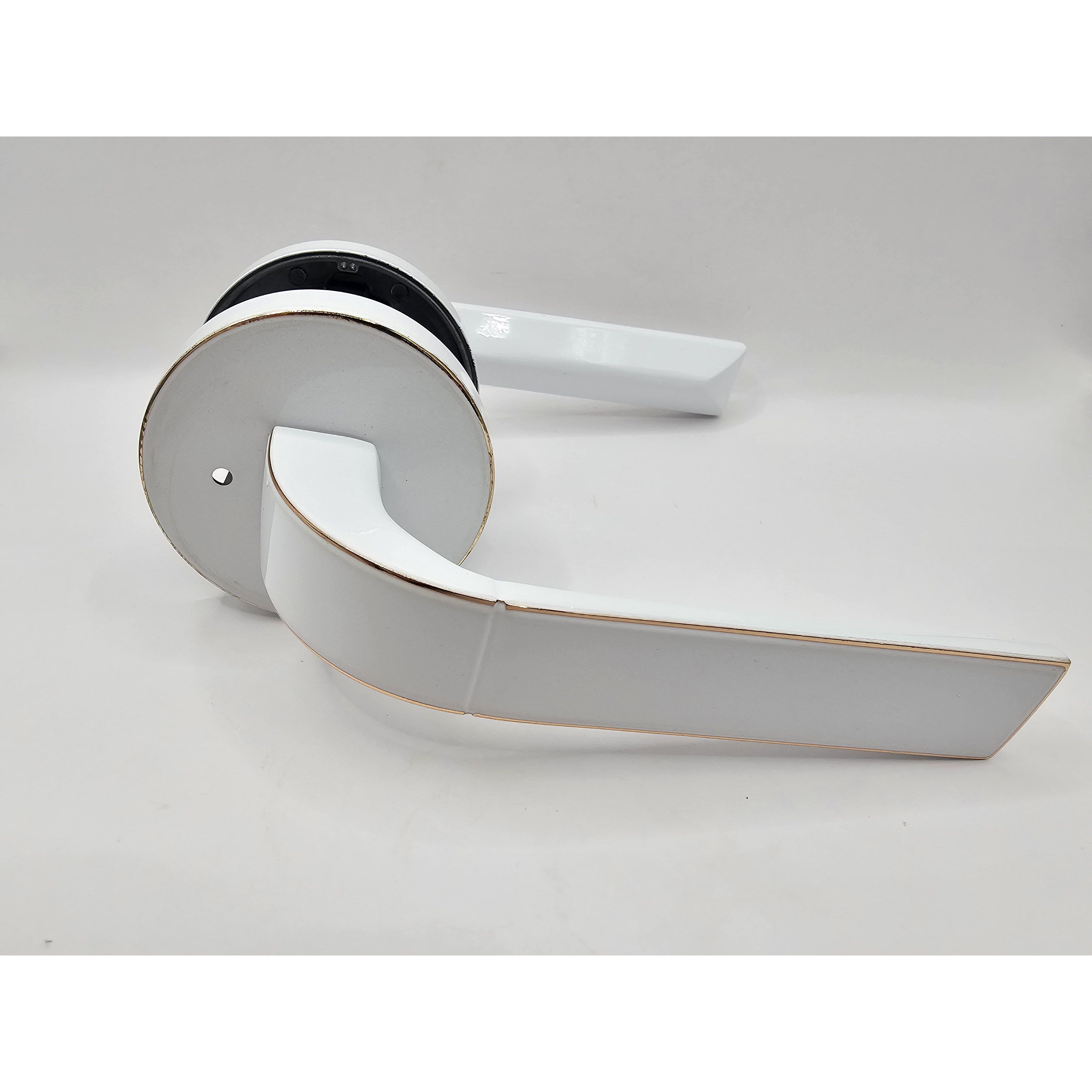 문고리닷컴 엠하드웨어 버튼형 방문손잡이 3100 솔로몬 골드화이트, 1개, 골드화이트 18,050원