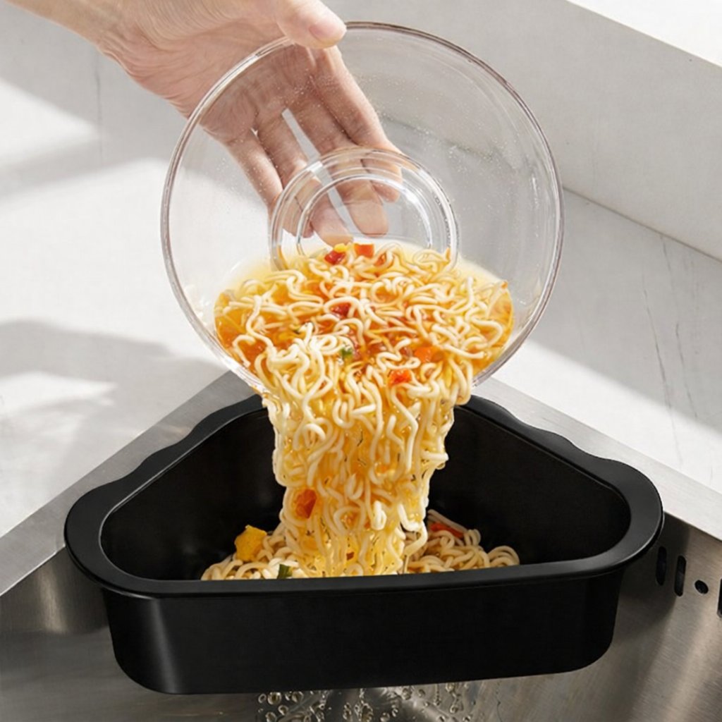 싱크대 코너 스텐 음식물쓰레기통 거치대, 1개, 블랙 16,300원