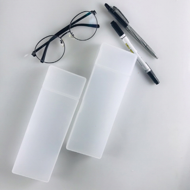 1+1 투명필통 반투명 플라스틱 대학생 펜슬케이스, 대 6,460원