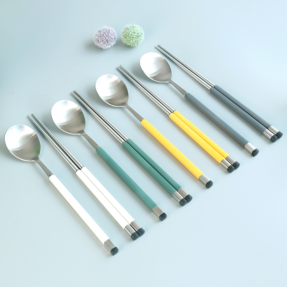 보겐 스퀘어 투톤 샤틴 수저 4인 세트, 화이트,올리브,비타민,차콜, 1세트, 숟가락 4p + 젓가락 4p 48,100원