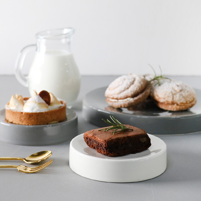 노던 플레이팅 원형 굽접시 3size, 화이트, 1개 5,500원